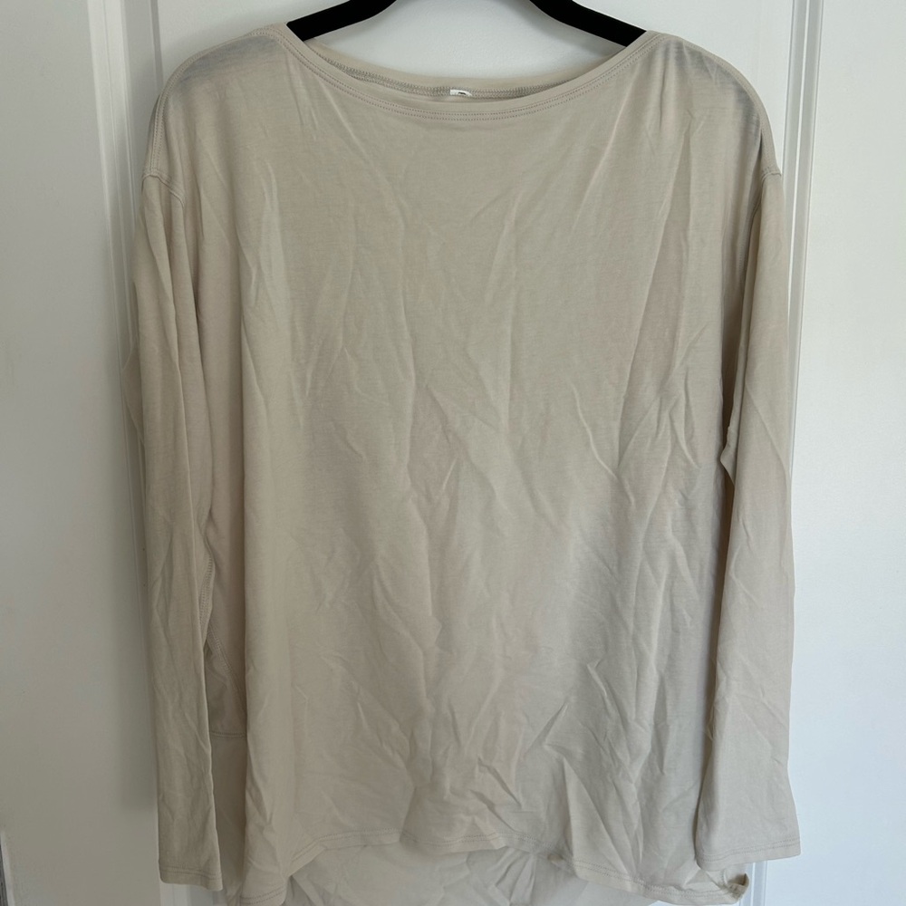 lululemon Cream Long Sleeve Tee